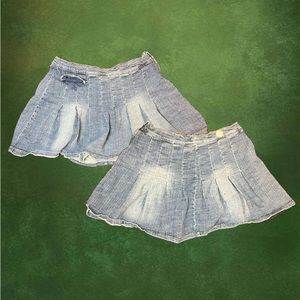 mini/midi pleated denim skirt